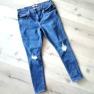 Women's Levis nwot